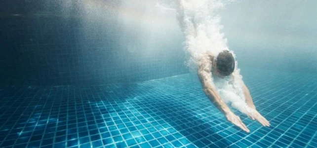 معرفی روش های جدید ضدعفونی آب استخرهای شنا