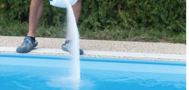 بهترین پودر کلر برای استخر شنا کدام است؟
